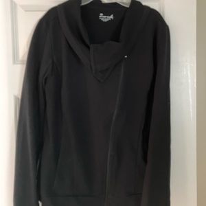 Asymmetrical workout jacket